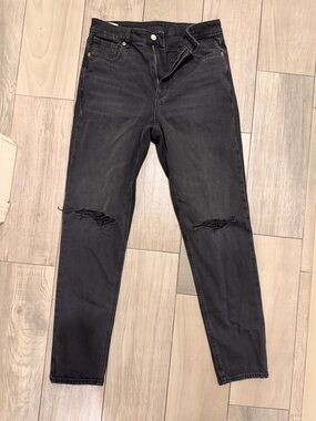 American Eagle Women's Black Distressed Mom Jeans High-Rise Jeans